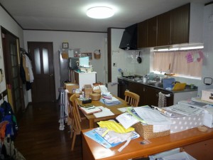 キッチン　壁耐震ビフォー